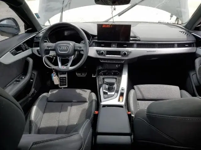 AUDI A4 PREMIUM PLUS 2023