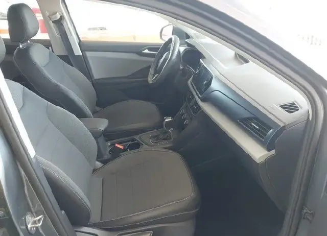 VOLKSWAGEN TAOS SE 2022