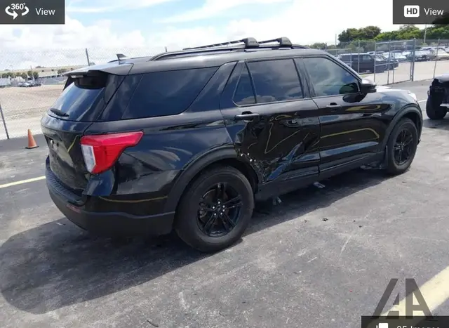 FORD EXPLORER XLT 2022