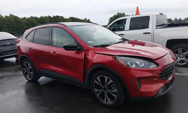 FORD ESCAPE 2022