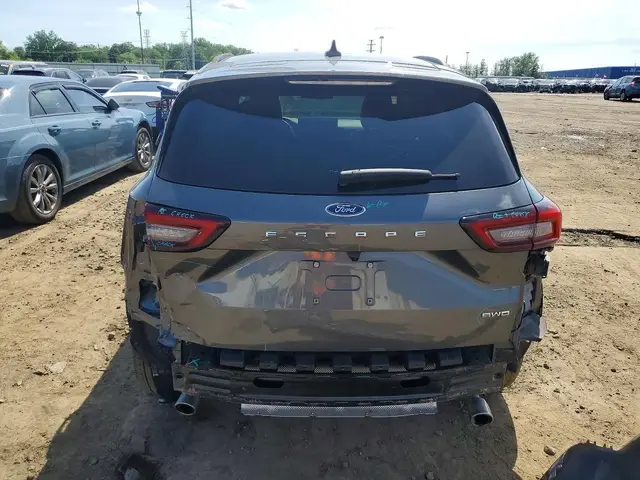 FORD ESCAPE 2023
