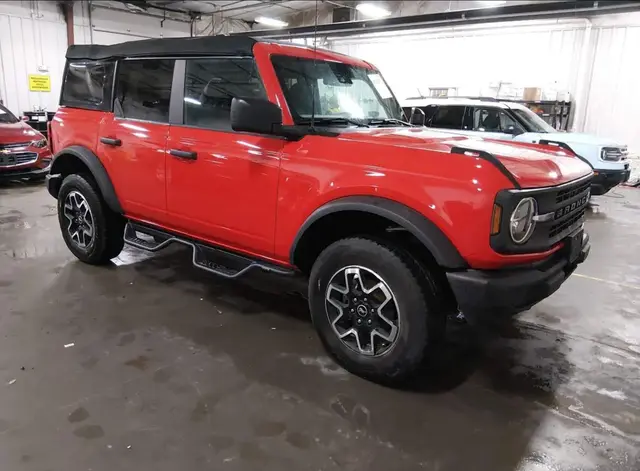 FORD BRONCO 2023