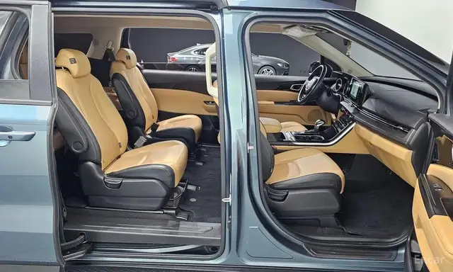 KIA CARNIVAL PRESTIGE 2022