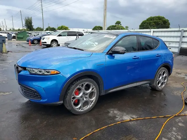 ALFA ROMEO TONALE VELOCE 2024