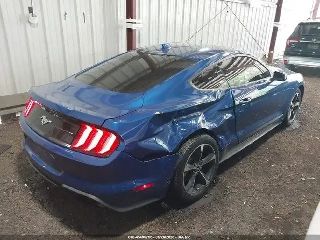 FORD MUSTANG ECOBOOST FASTBACK 2022