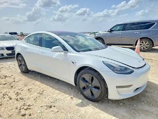 TESLA MODEL 3 2018