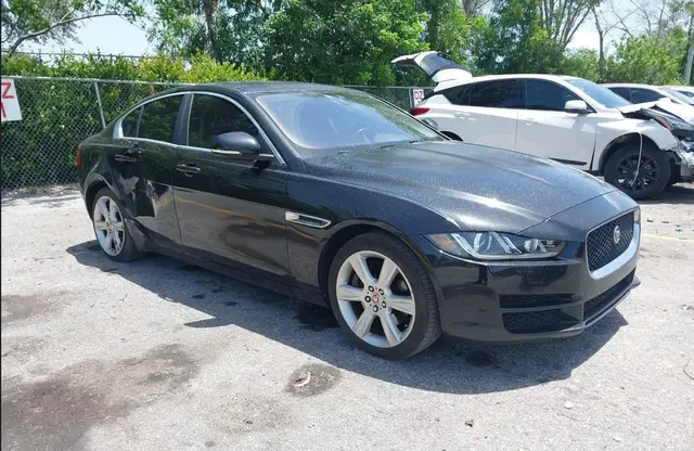 JAGUAR XE 25T PRESTIGE 2017