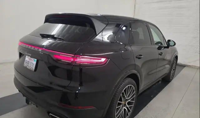 PORSCHE CAYENNE 2023