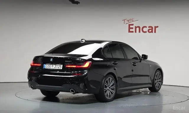 BMW 320I M SPORTS 2 2022