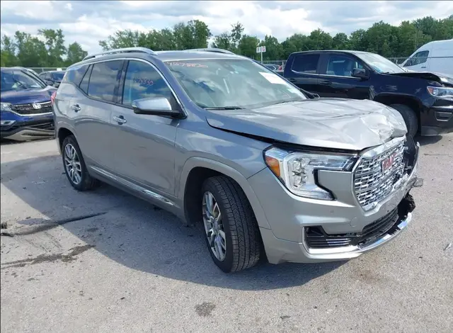 GMC TERRAIN AWD DENALI 2023