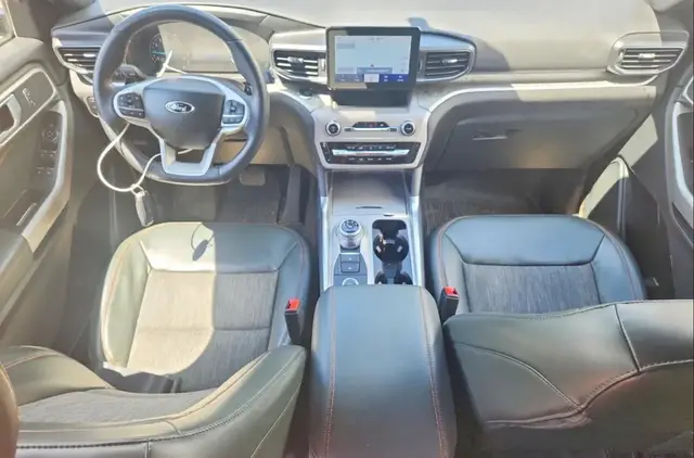 FORD EXPLORER TIMBERLINE 2023