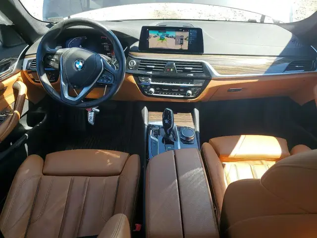 BMW 530 XI 2 2020