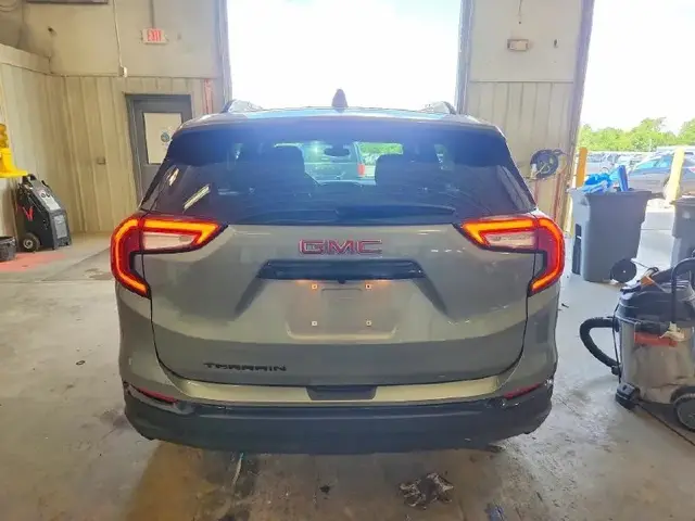 GMC TERRAIN SLE 2023