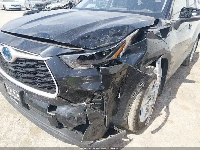 TOYOTA HIGHLANDER HYBRID 2023