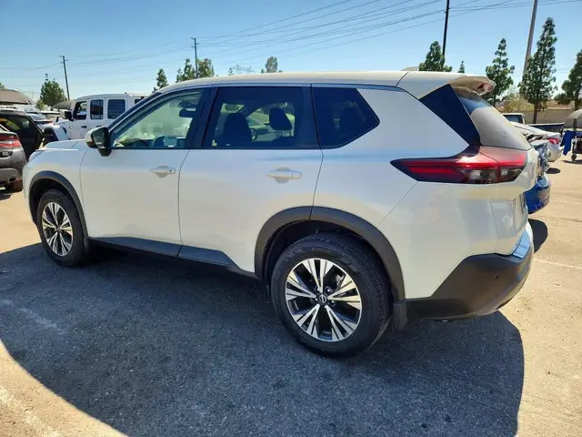 NISSAN ROGUE SV 2023