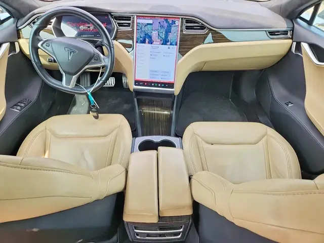 TESLA MODEL S P85D 2015