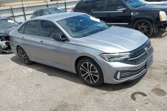 VOLKSWAGEN JETTA 2022