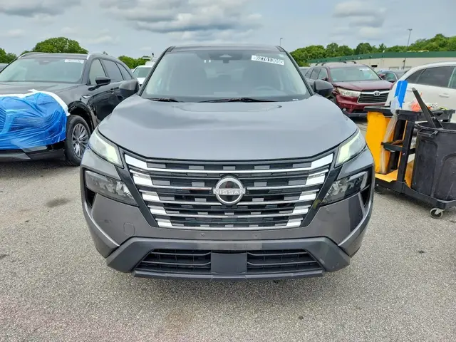 NISSAN ROGUE 2024