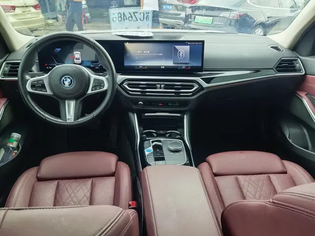 BMW I3 2022