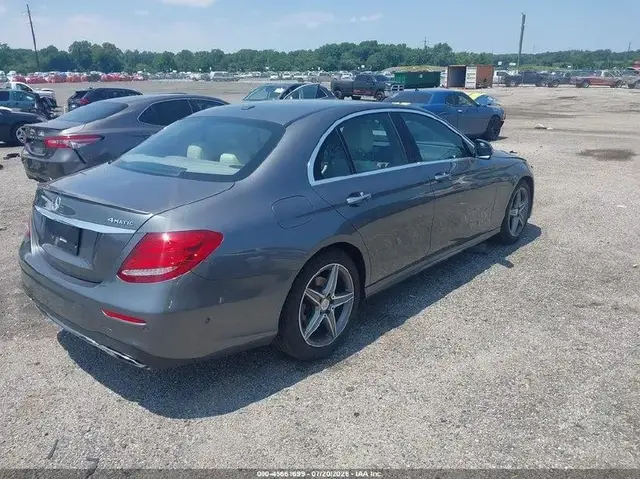 MERCEDES-BENZ E-CLASS E 300 2017