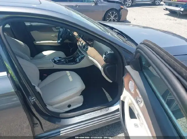 MERCEDES-BENZ E-CLASS E 300 2017
