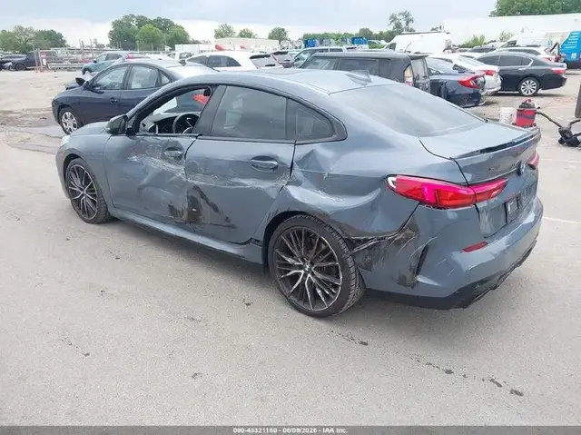 BMW M235I 2021