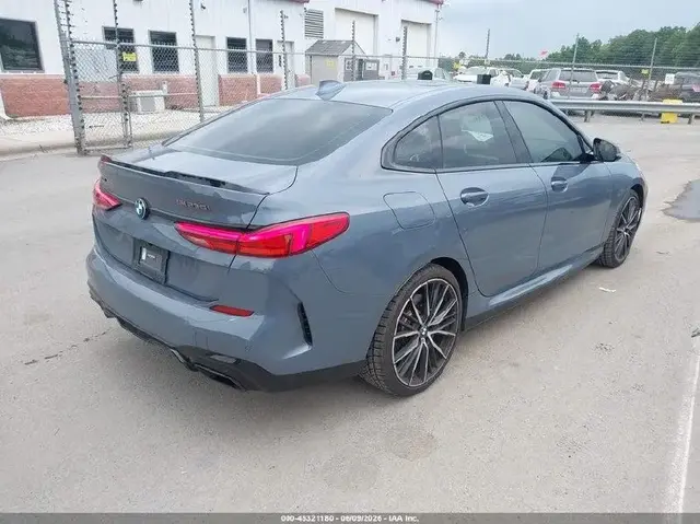 BMW M235I 2021