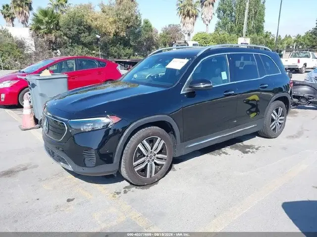 MERCEDES-BENZ EQB 250 SUV 2023