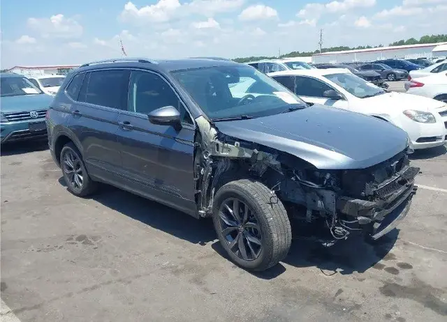 VOLKSWAGEN TIGUAN SE 2022