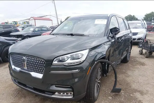LINCOLN AVIATOR RESERVE 2023