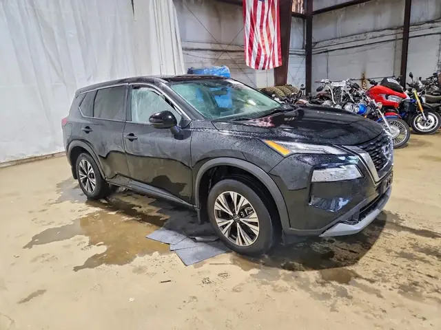 NISSAN ROGUE SV 2022