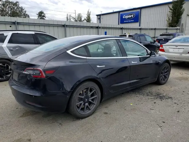 TESLA MODEL 3 2018