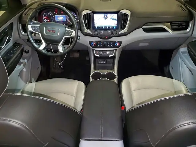 GMC TERRAIN SLT 2023