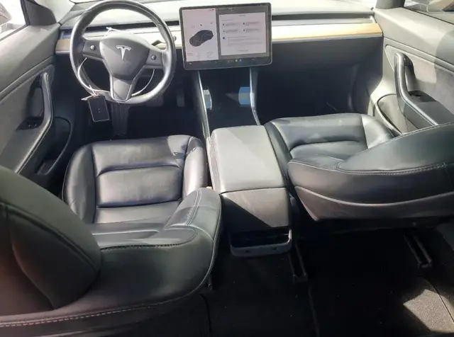 TESLA MODEL 3 2019