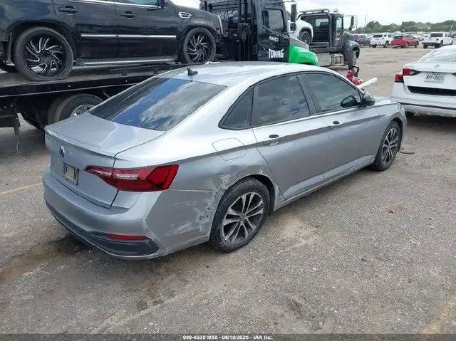 VOLKSWAGEN JETTA 2022