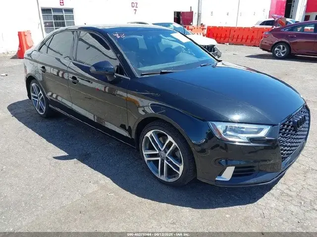 AUDI A3 PREMIUM 2018