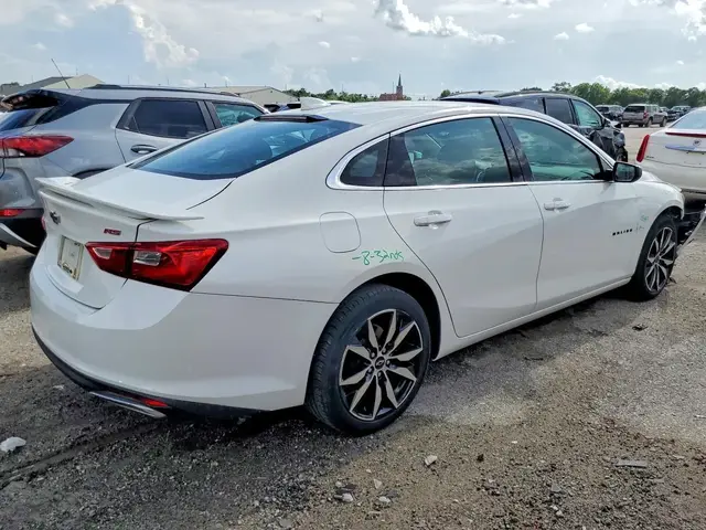 CHEVROLET MALIBU RS 2022