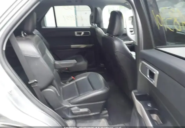 FORD EXPLORER БОЛЬШОЙ МУЛЬТИМЕДИЙНЫЙ ЭКРАН 2023