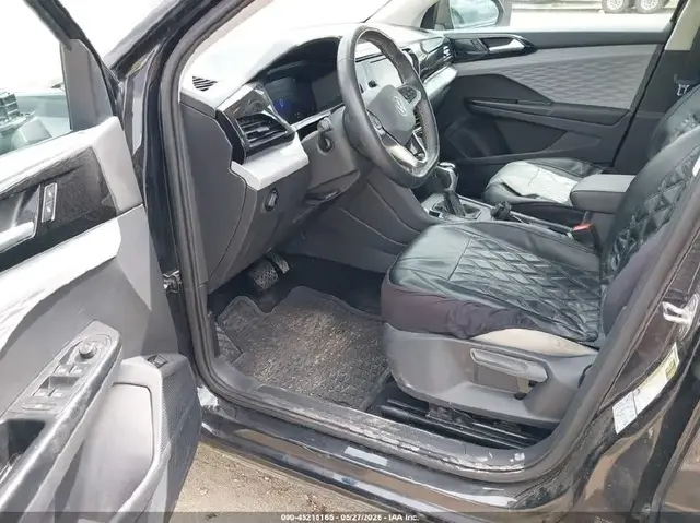 VOLKSWAGEN TAOS 2022