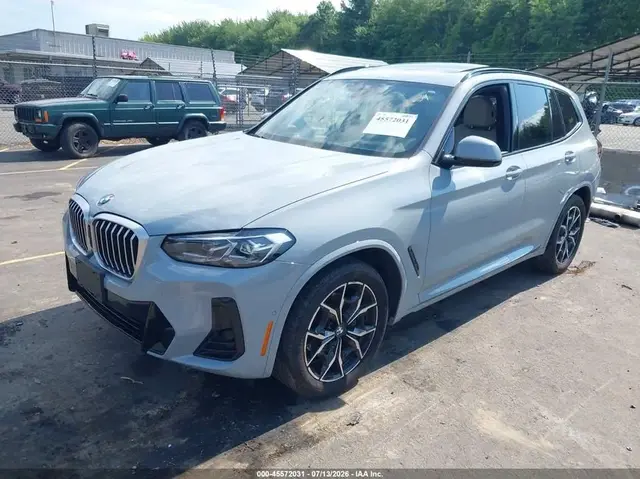 BMW X3 КОЖА ПОДОГРЕВ СИДЕНИЙ МУЛЬТИМЕДИА С БОЛЬШИМ ЭКРАНОМ АДАПТИВНЫЙ СВЕТ 2023