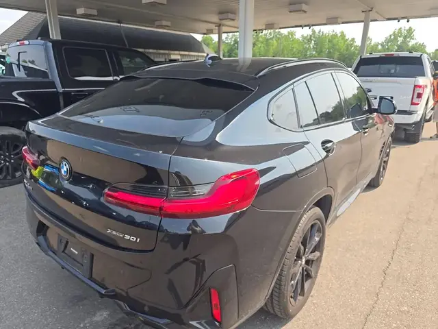 BMW X4 SPORTS ACTIVITY COUPE 2022