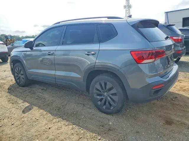 VOLKSWAGEN TAOS 2024