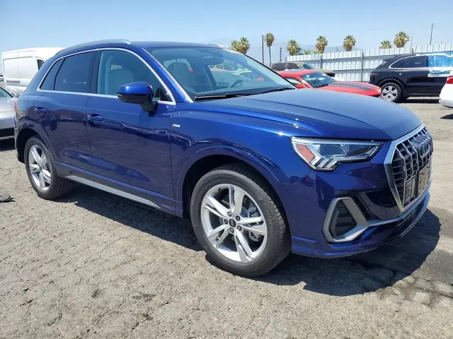 AUDI Q3 PREMIUM PLUS 2024