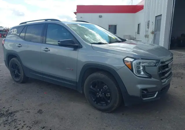 GMC TERRAIN AT4 2023