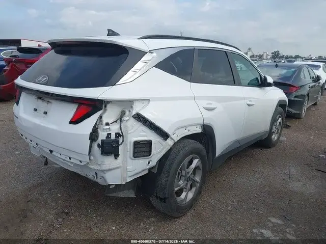 HYUNDAI TUCSON SEL 2024