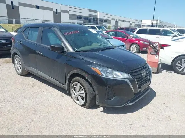 NISSAN KICKS 2022