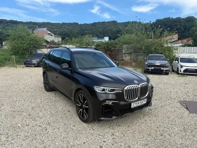BMW X7 FIRST EDITION 2019