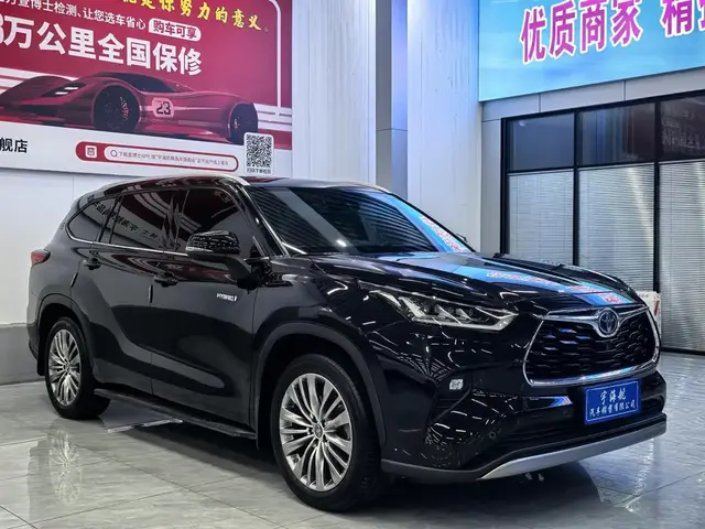 TOYOTA HIGHLANDER 2022