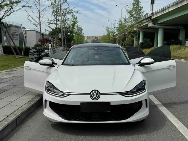 VOLKSWAGEN LAMANDO L 2023 LAMANDO L 2023