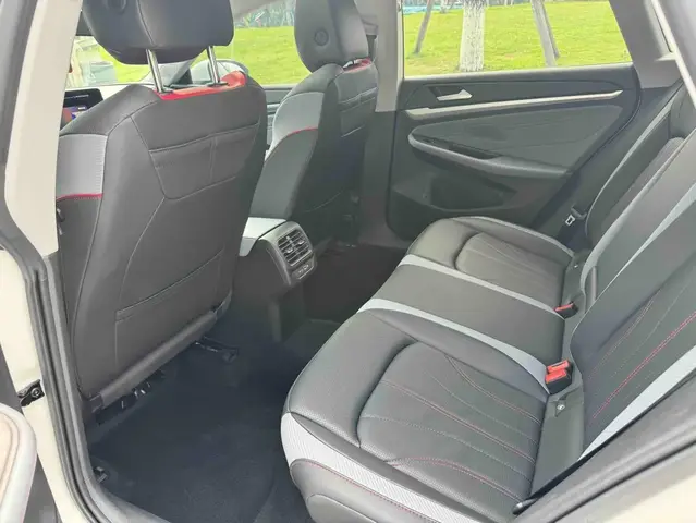VOLKSWAGEN LAMANDO L 2023 LAMANDO L 2023